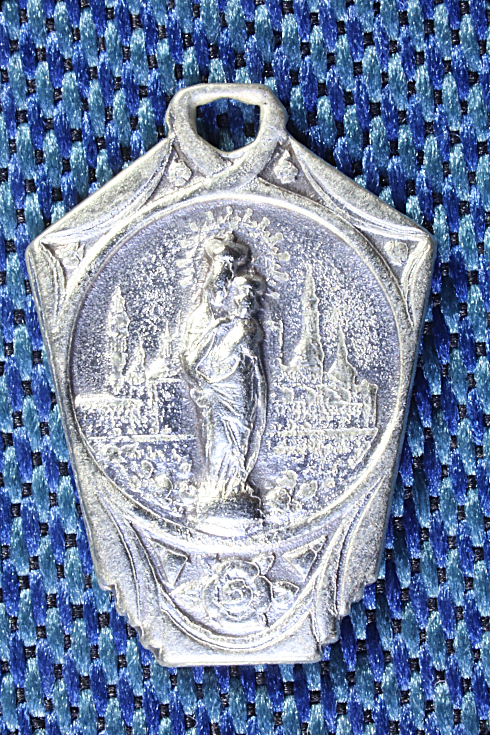 Antiguedades - MEDALLA VIRGEN DEL PILAR Y SAGRADO CORAZÓN. MINIATURA.