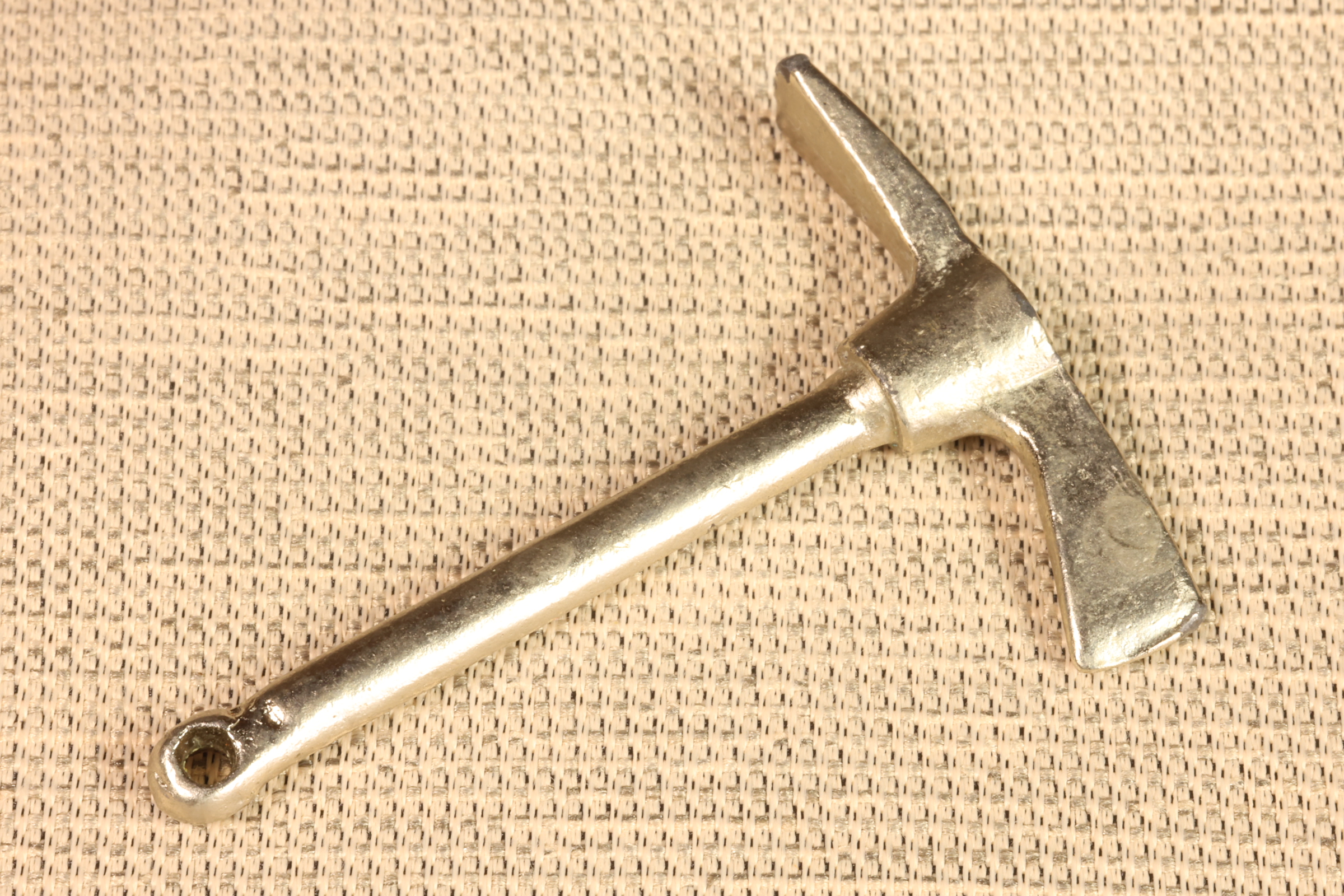Antiguedades de miniature hoe and hoe metal