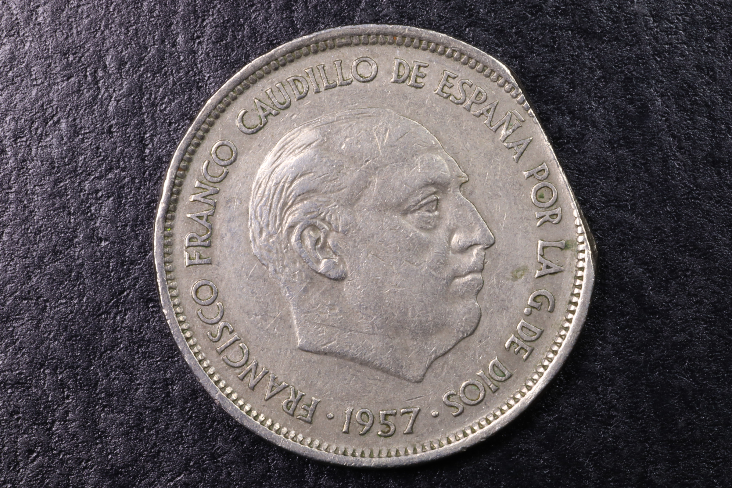 Antiques - FRANC COIN 25 PESETAS 1957 *70 - DEFECTIVE