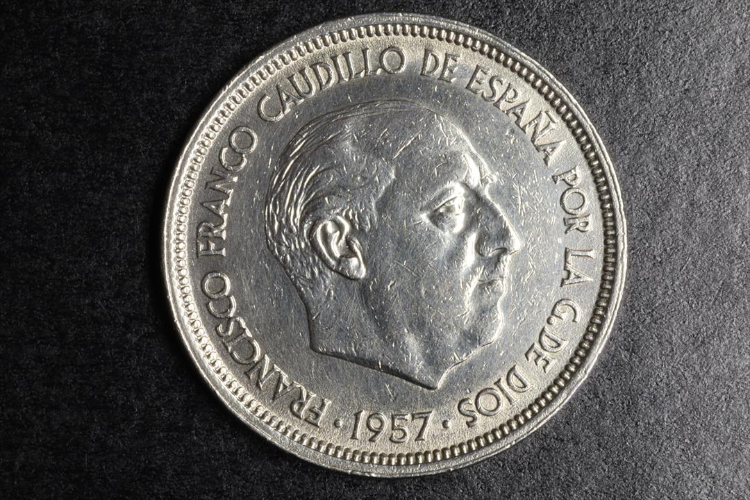 Antiguedades - MONEDA FRANCO 50 PESETAS. 1957*58 - MBC. (T)