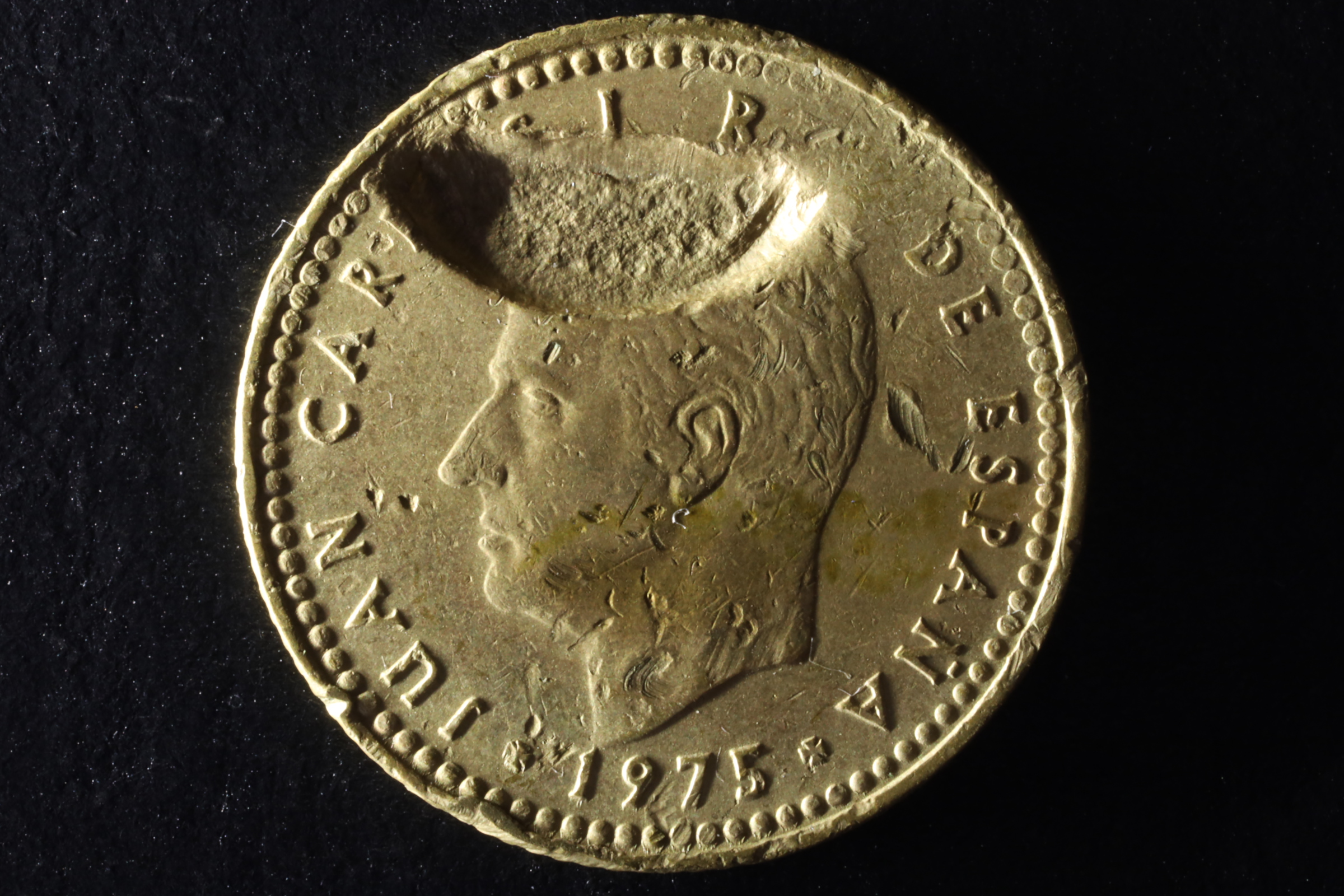 Antiques - JUAN CARLOS COIN. 1 PESETA 1975 *80 DEFECTIVE.