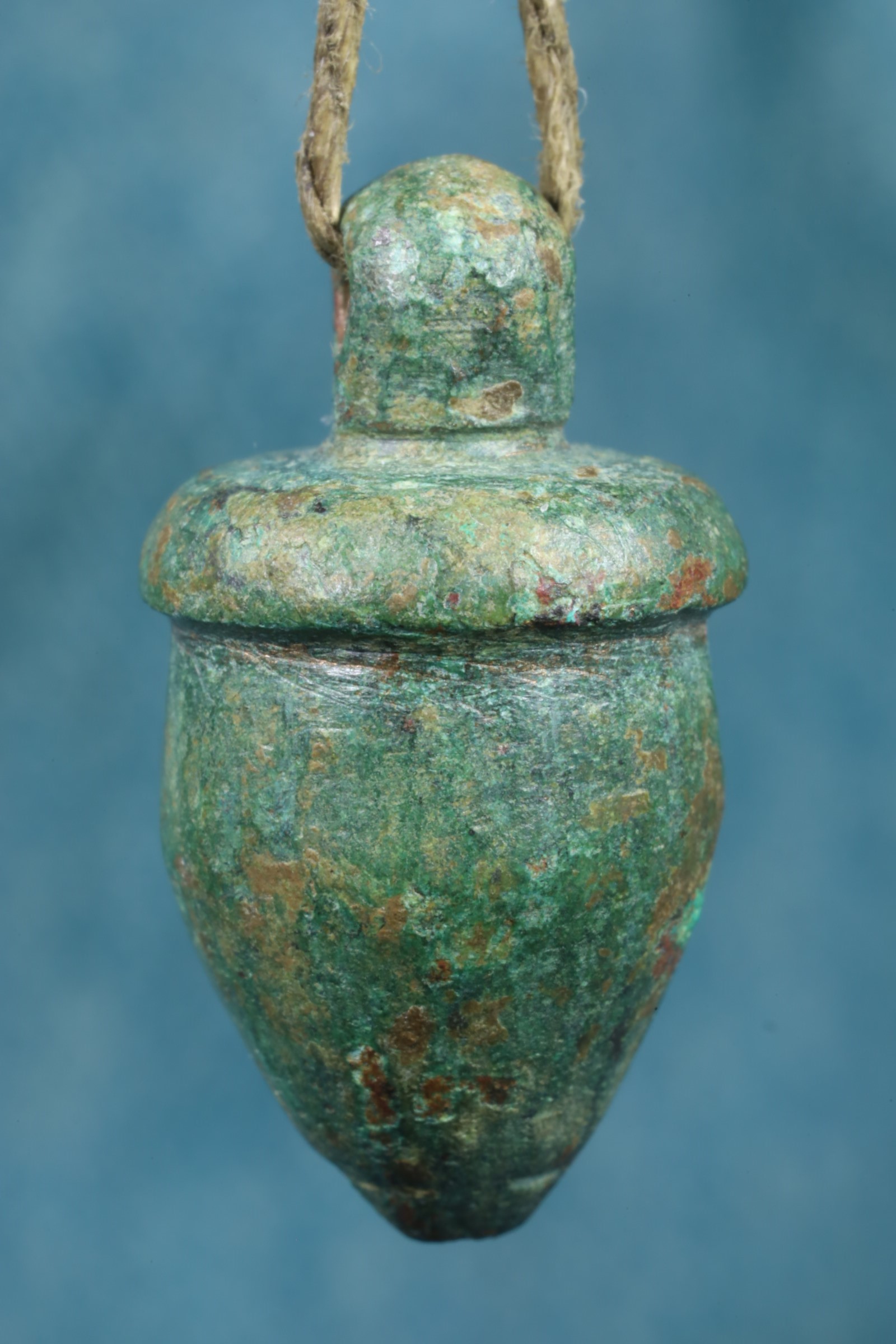 Antiguedades de plomada sx bronce bellota grande perico