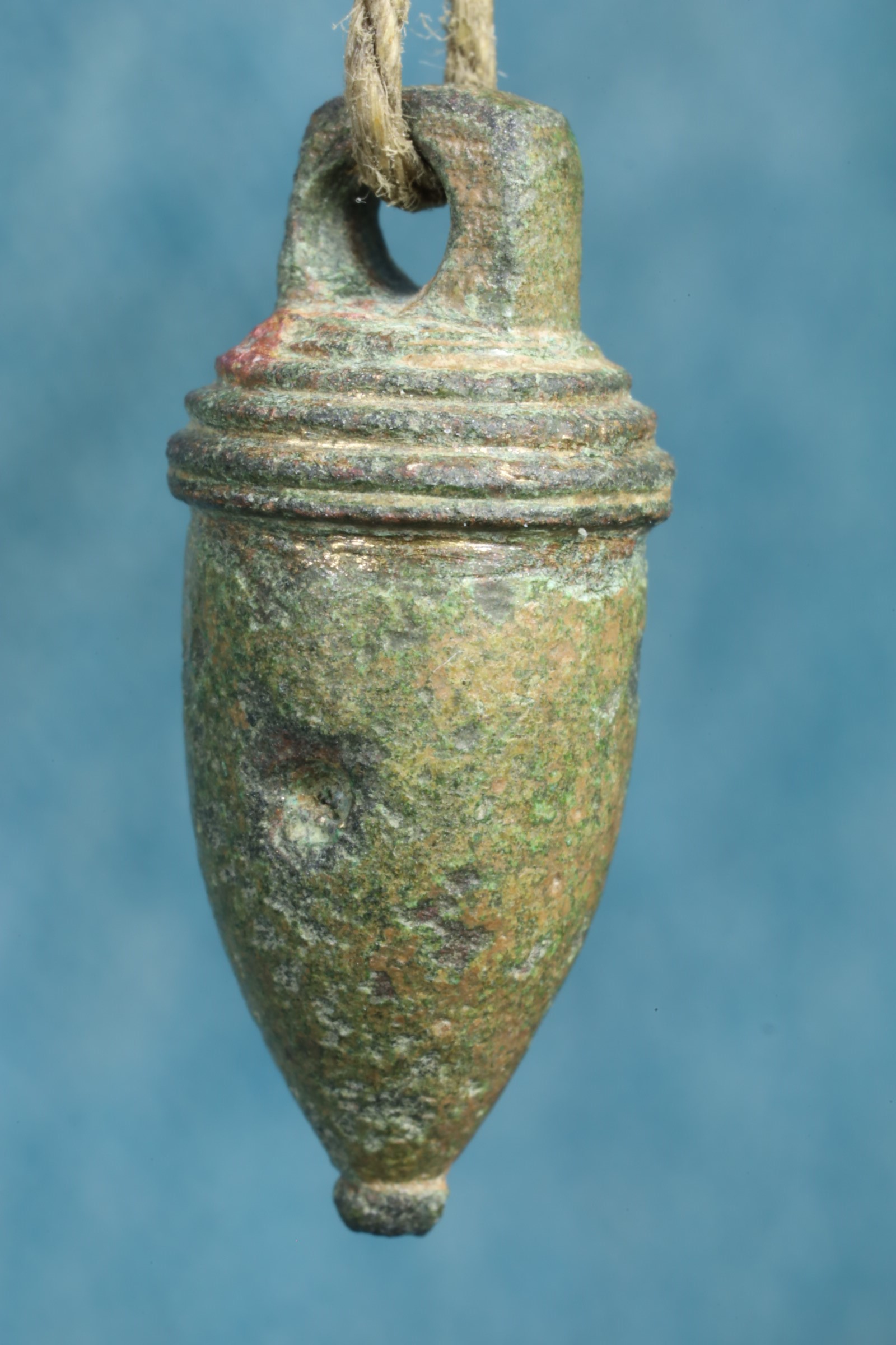 Antiguedades de plomada sx bronce bellota pequeña perico