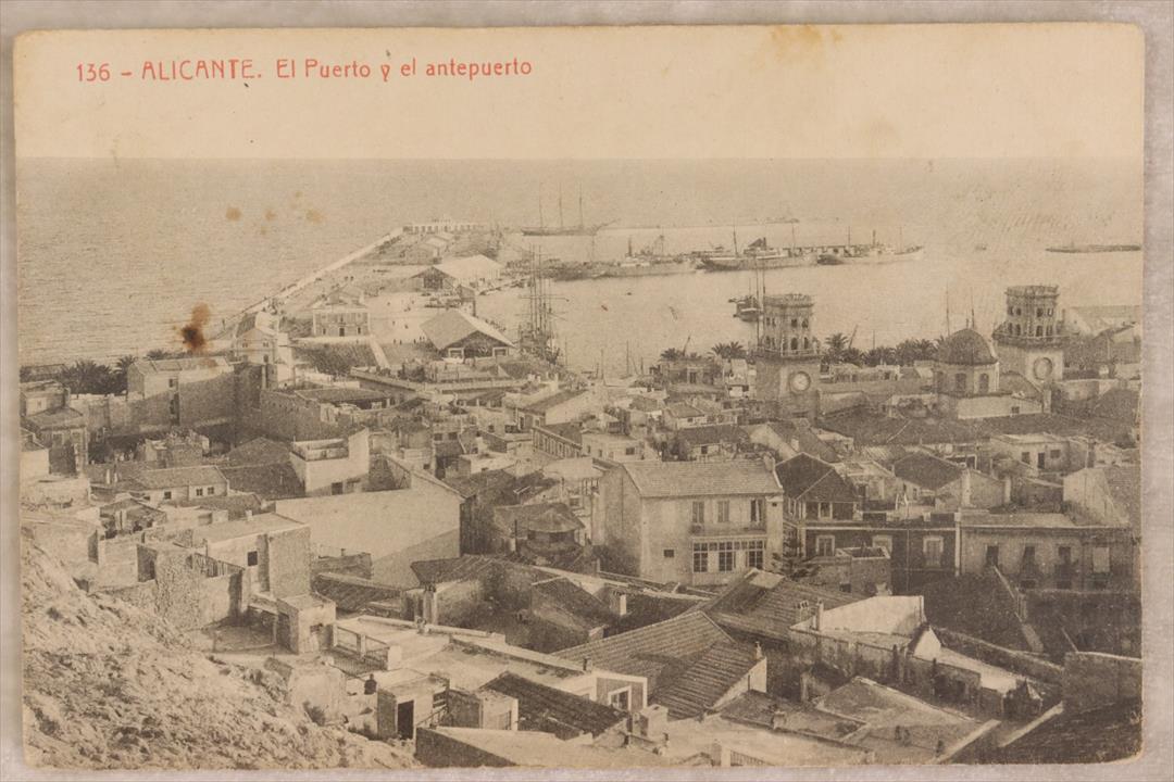 Antiguedades - POSTAL ALICANTE. EL PUERTO Y EL ANTEPUERTO. 136. (T)