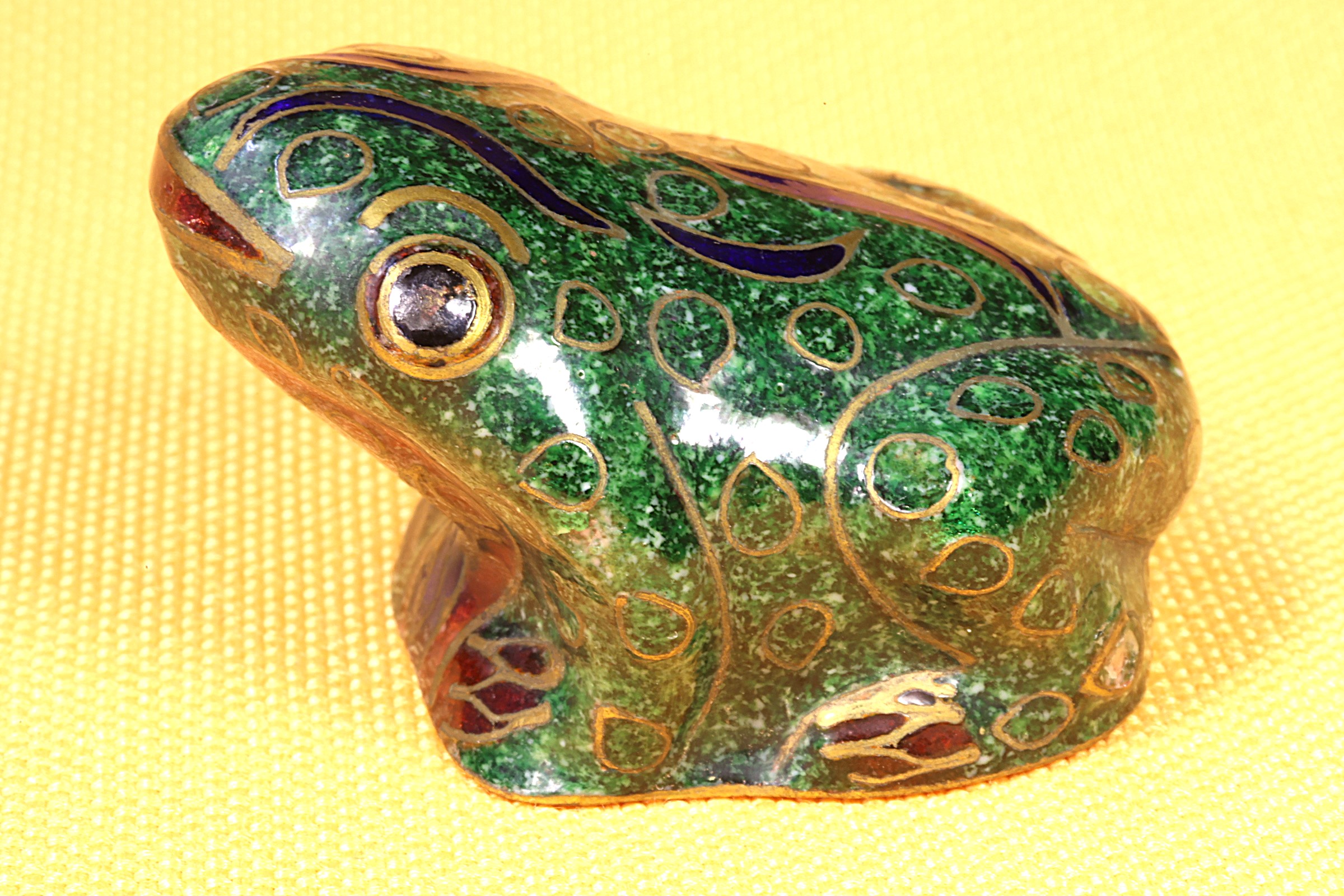 Antiguedades de rana verde y azul esmalte cloisonne