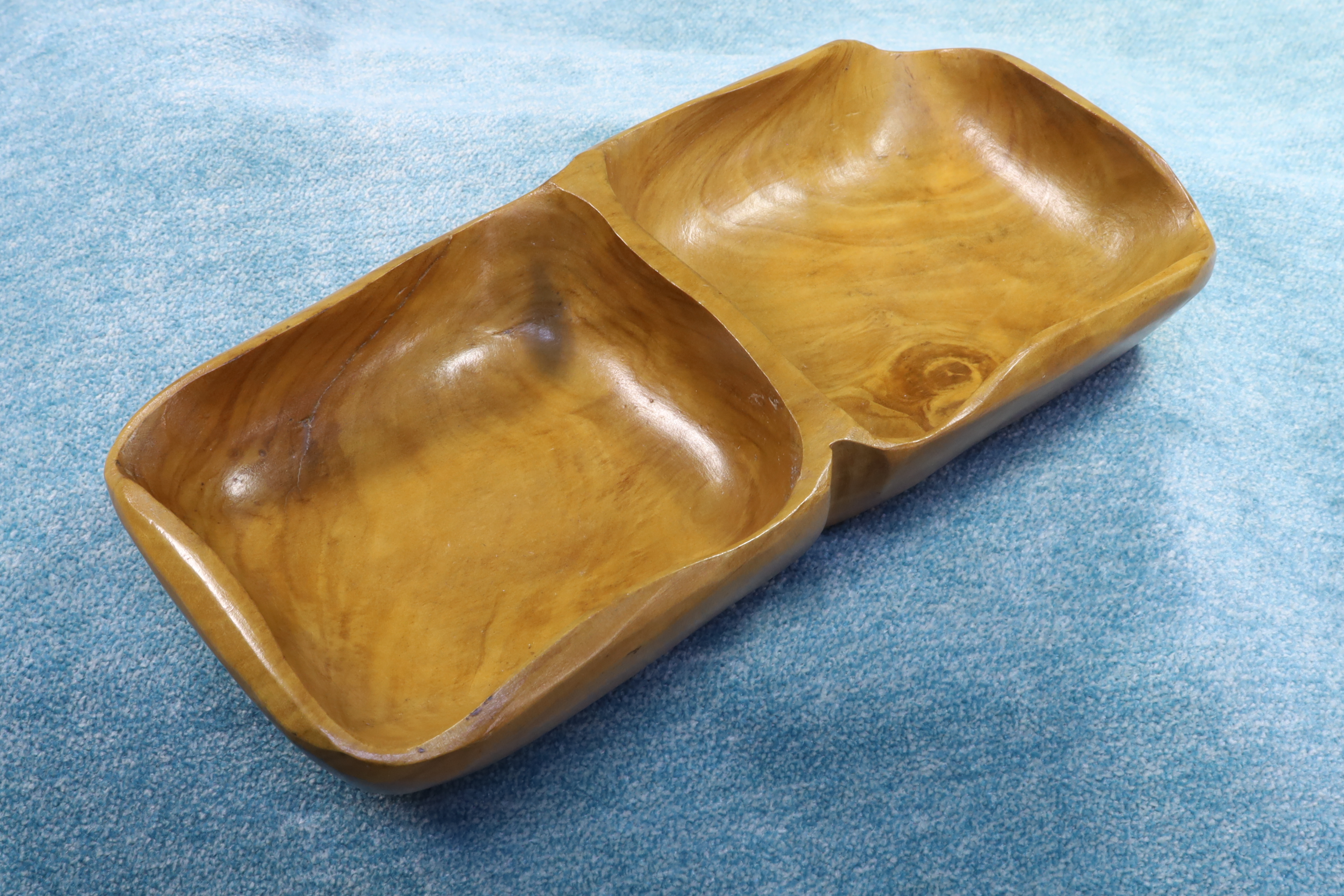 Antiguedades de recipiente doble de madera una sola pieza