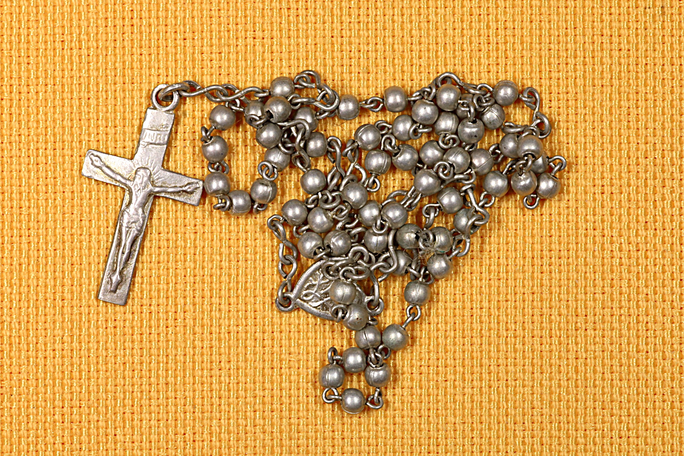 Antiques - MINIATURE SILVER PLATED ALPACA ROSARY. S.XX