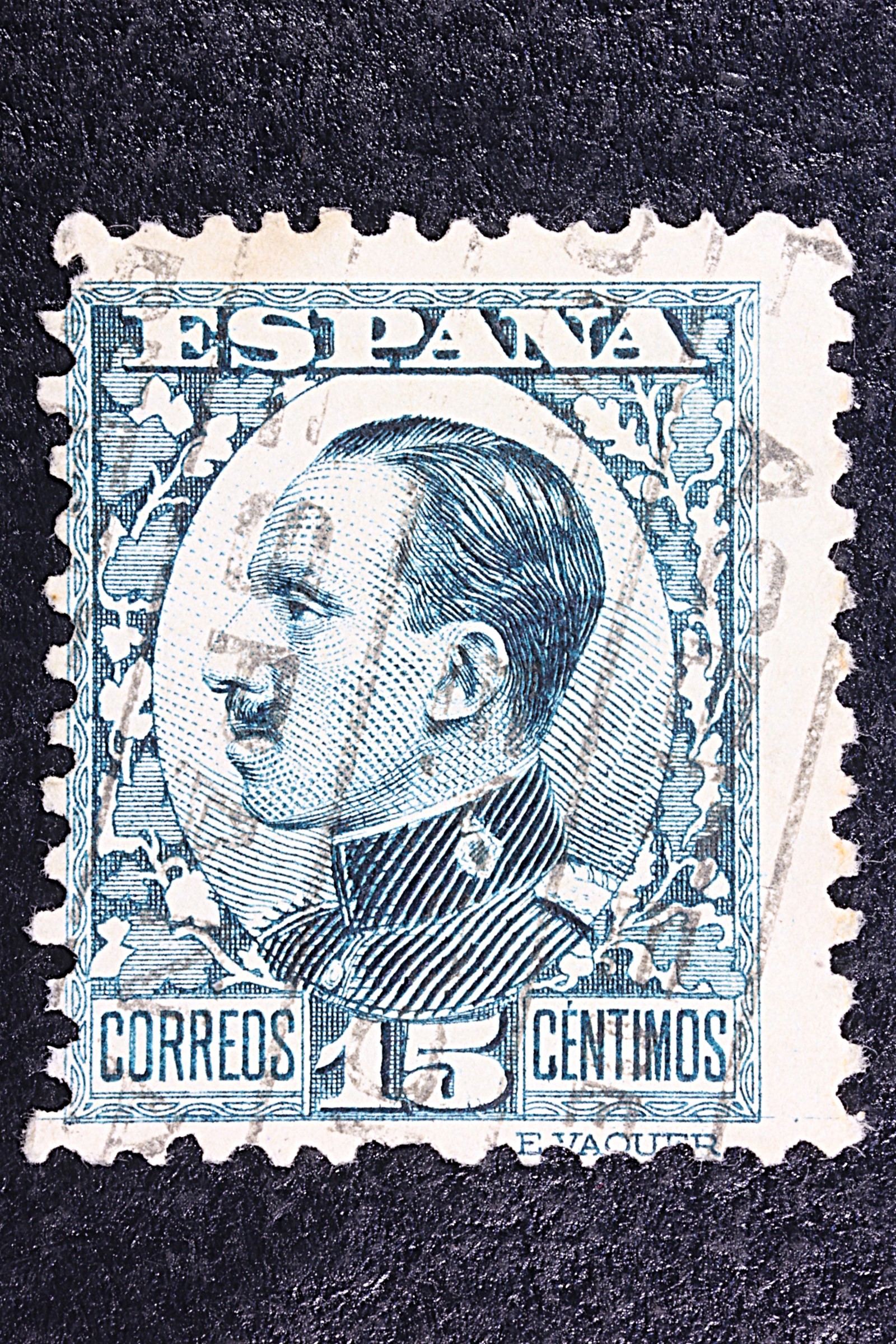 Antiques of postage stamp 1930 spain 15 centimos used