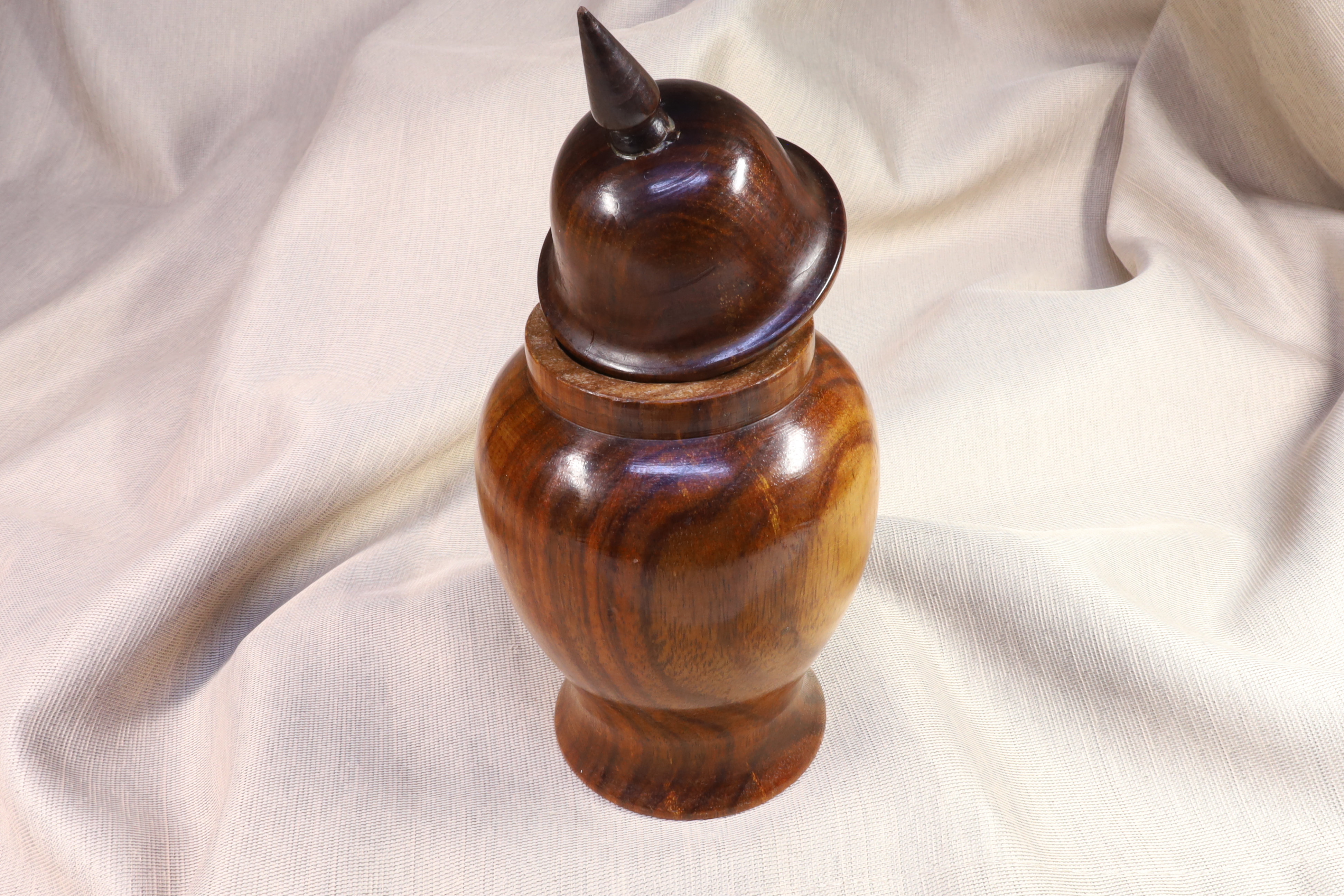 Antiguedades de wooden tibor medium size current
