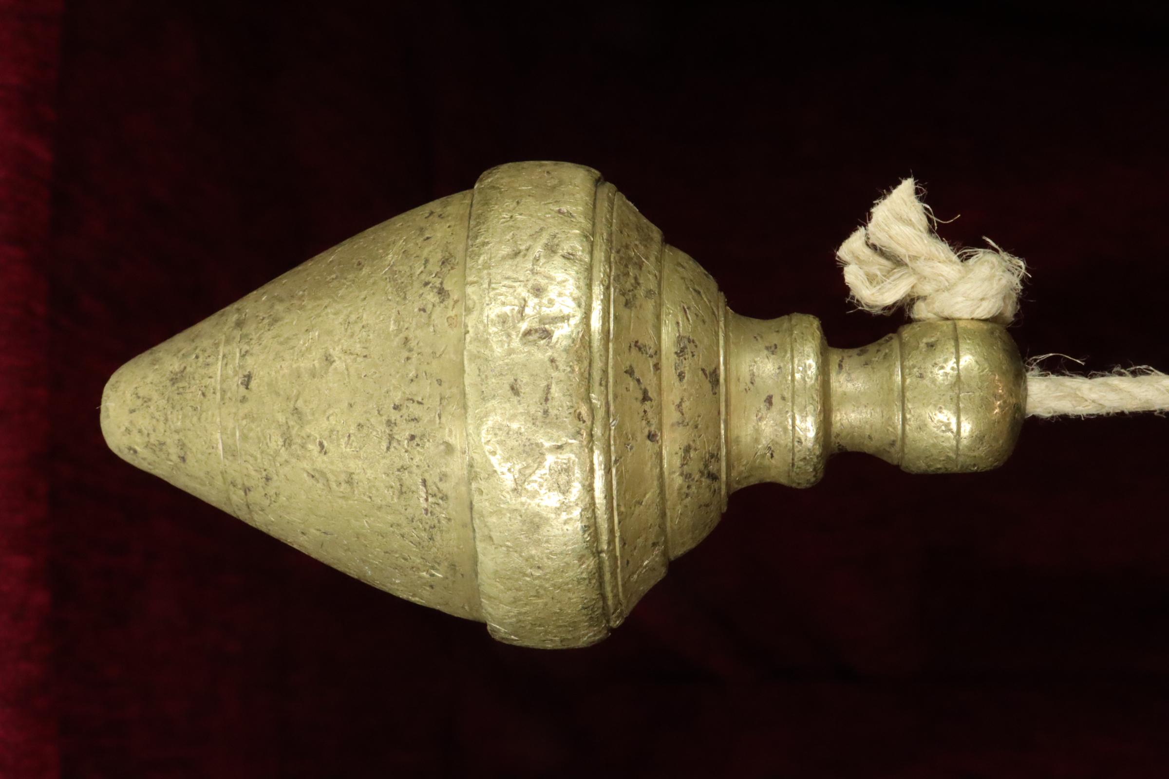 Antiques - BRONZE CONSTRUCTION PLUMB BOB. LARGE SIZE. S.XVII (T)