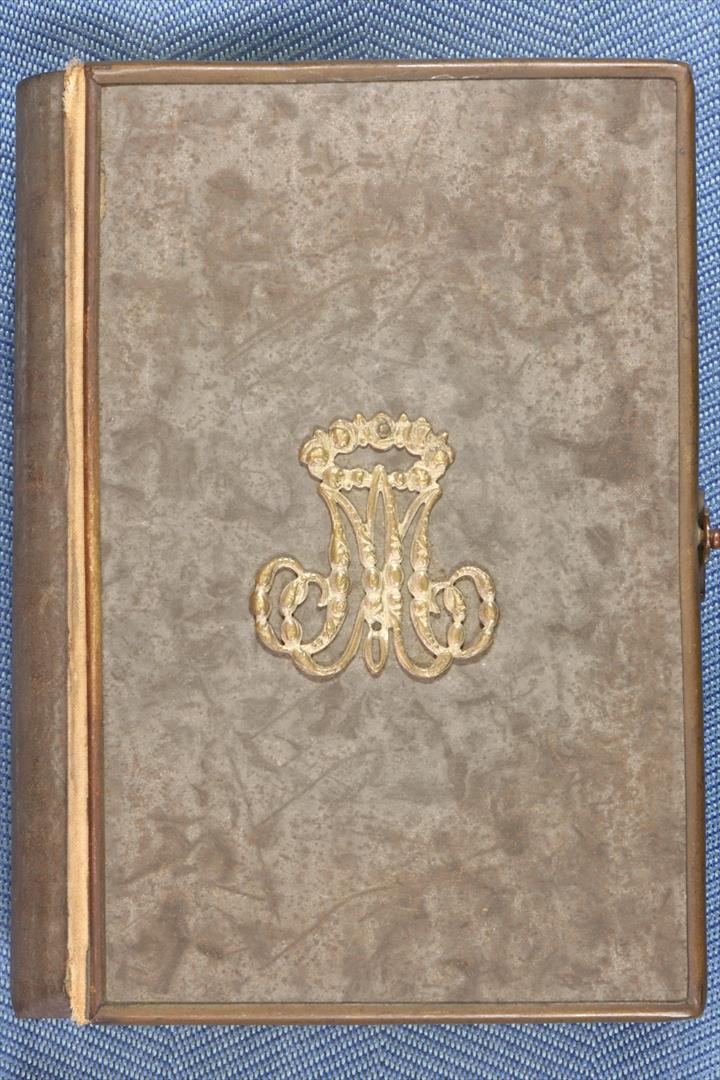 Antiguedades de devotional book divine diamond nicolau and labielle 1878