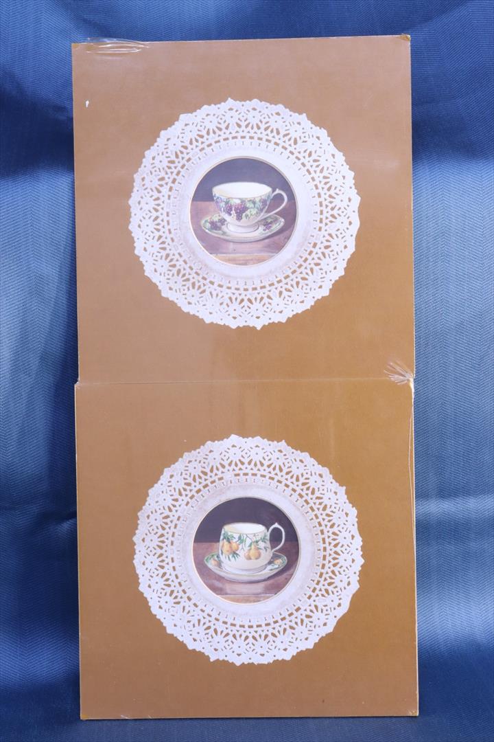 Antiques - DOUBLE CUPS PLATE. SEALED. (T)
