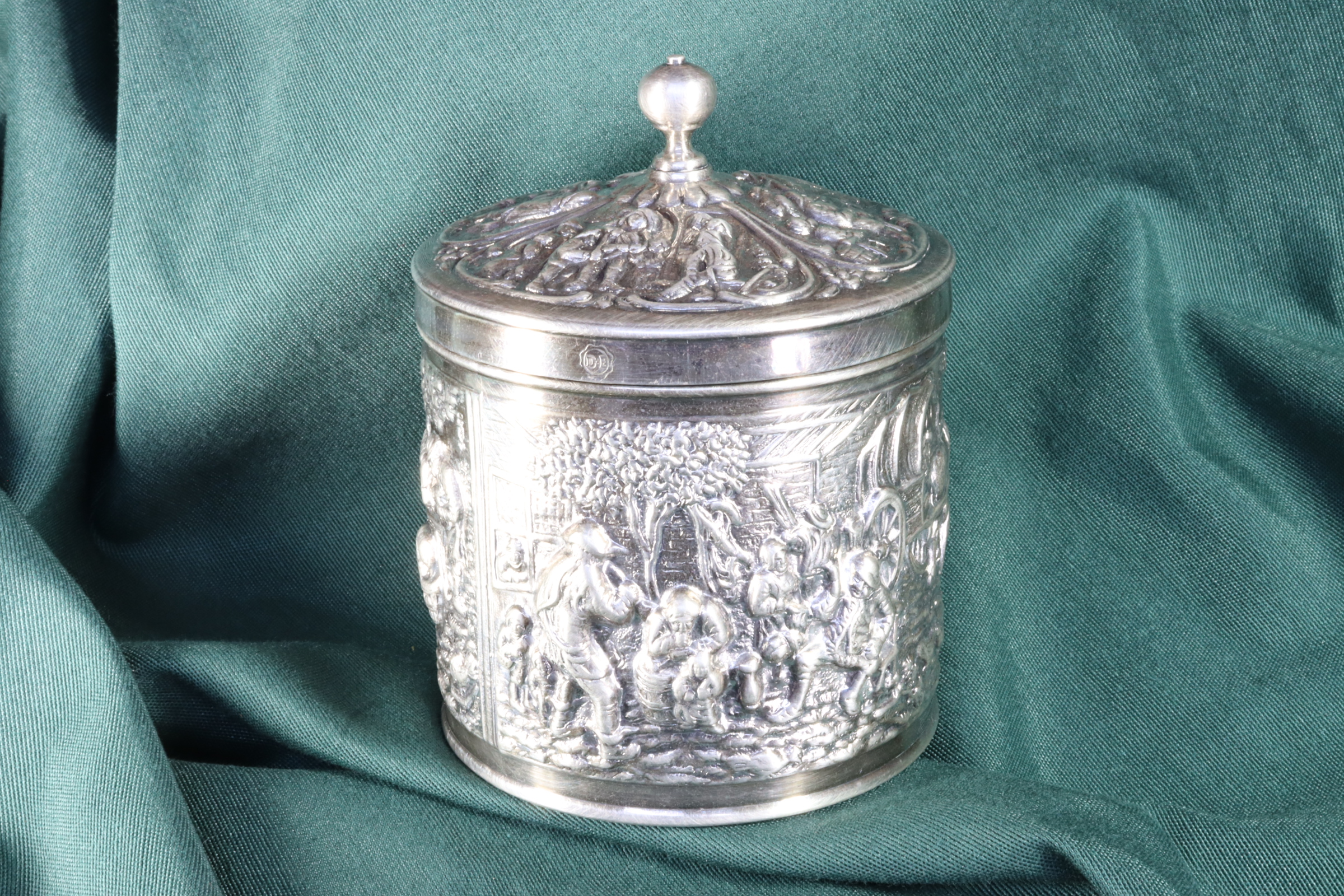Antiques - DUTCH TOBACCO BOX. SILVER PLATED. DE (T)