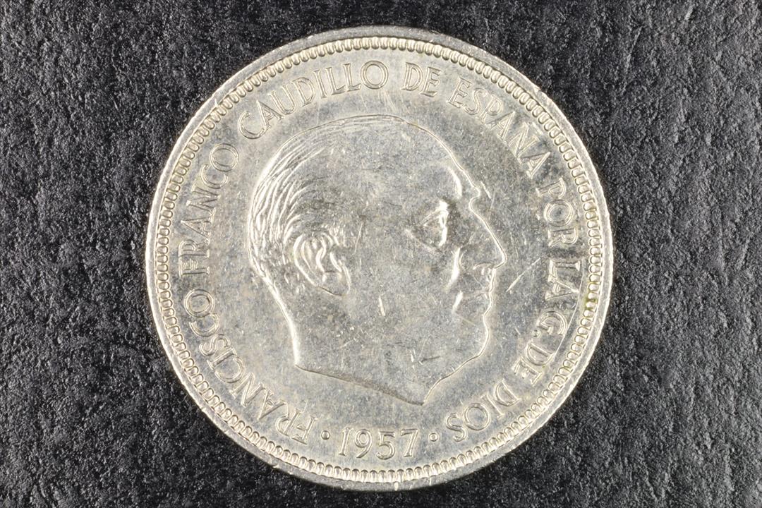 Antiques - FRANCO COIN 5 PESETAS. 1957 *74 - BC. (T)