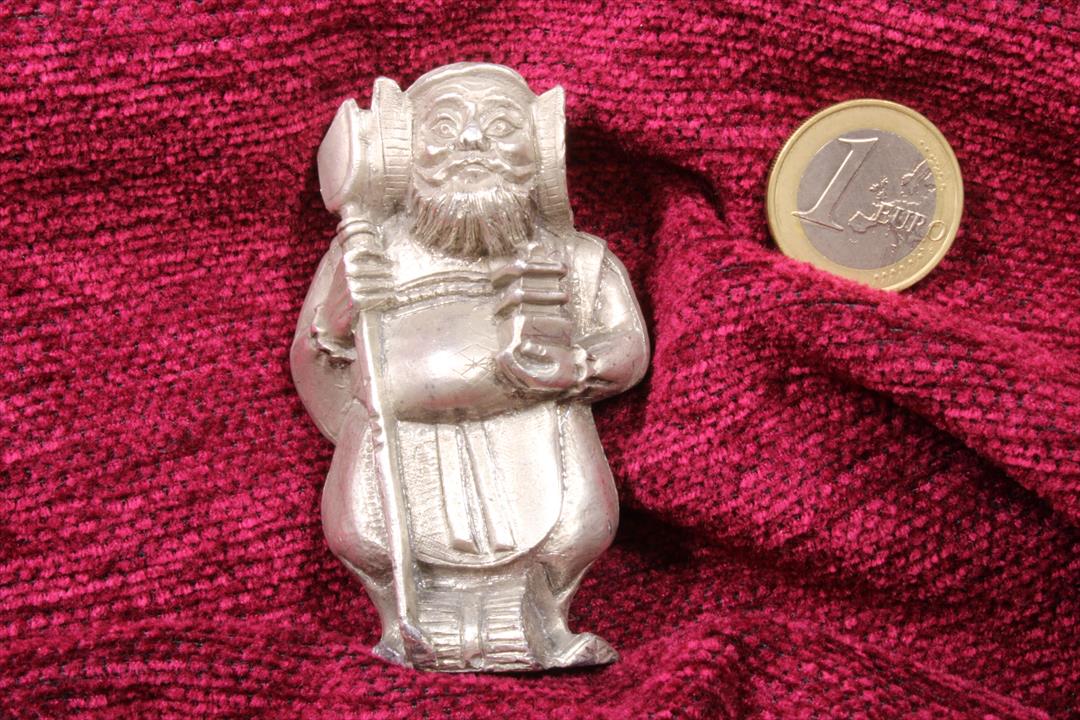 Antiques - JAPANESE SCULPTURE GOD OF FORTUNE IN WAR AND BATTLE. (T)