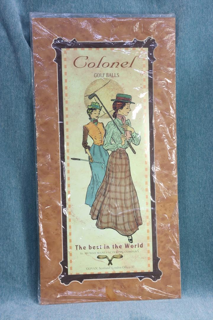 Antiques - LARGE PLATE. GOLFERS. SEALED. (T)