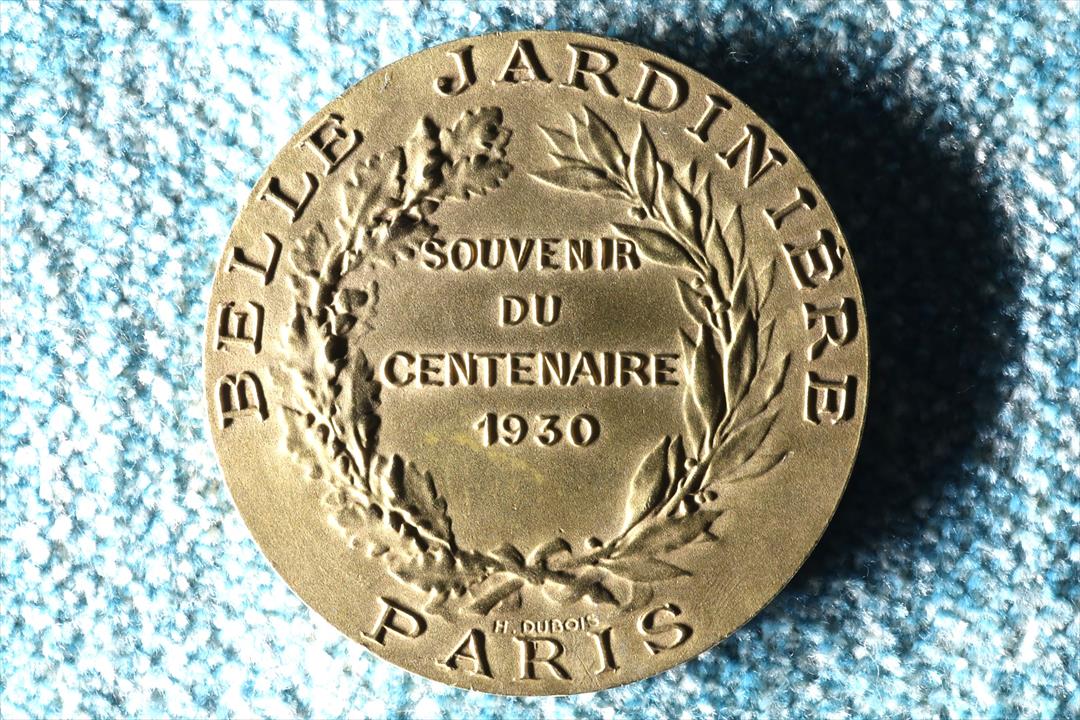 Antiques - MEDAL BELLE JARDINIERE. SOUVENIR. J.C. CHAPLAIN. SIGNED. 1930 (T)