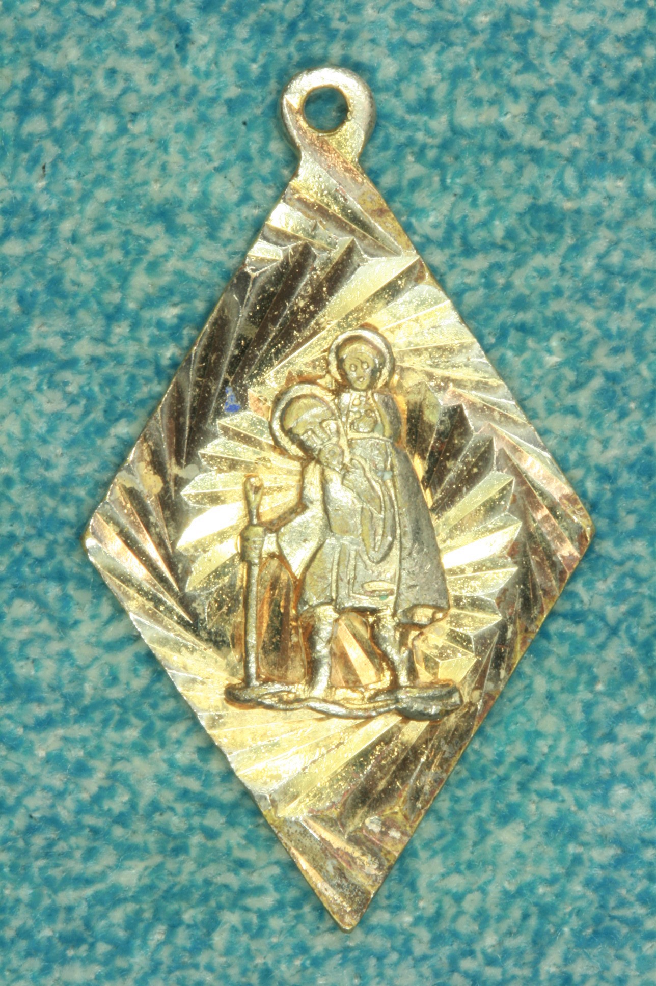 Antiques - MEDAL OF ST. CHRISTOPHER WITH CHILD. S.XX (T)