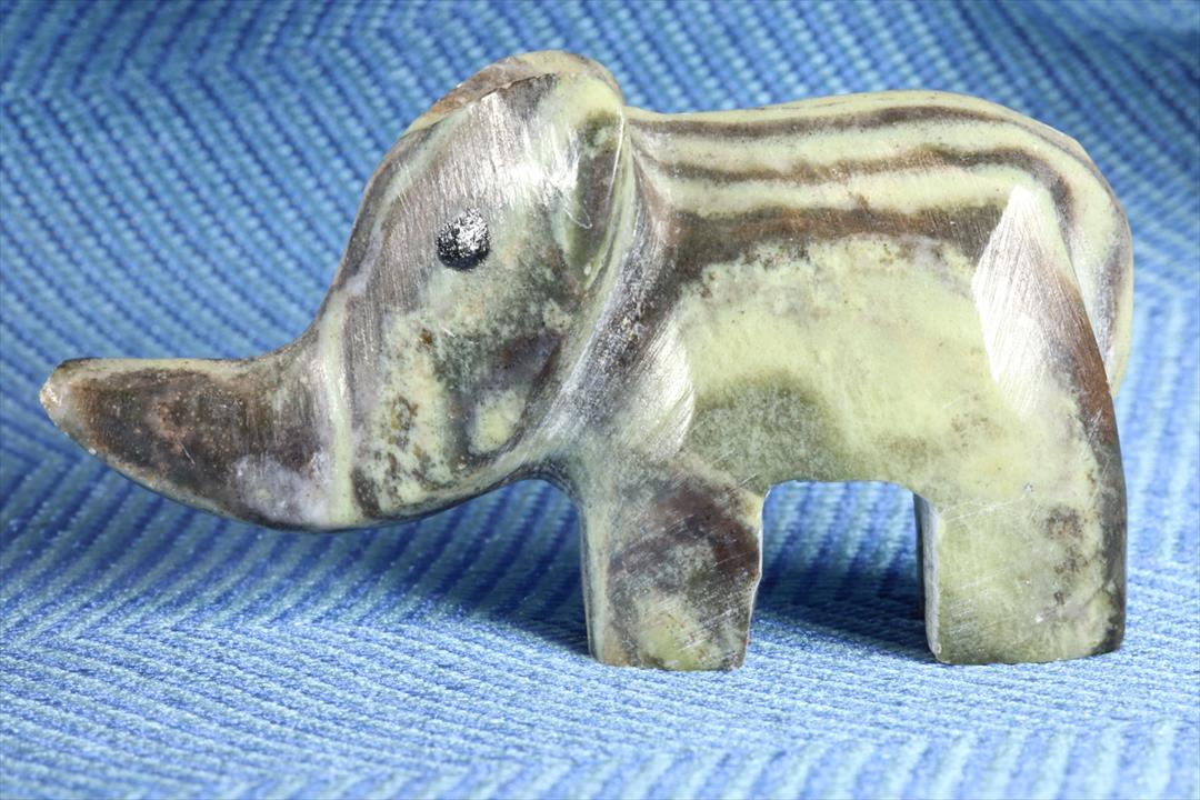 Antiques - MINIATURE ELEPHANT FIGURE. GREEN STONE VENEERED. (T)