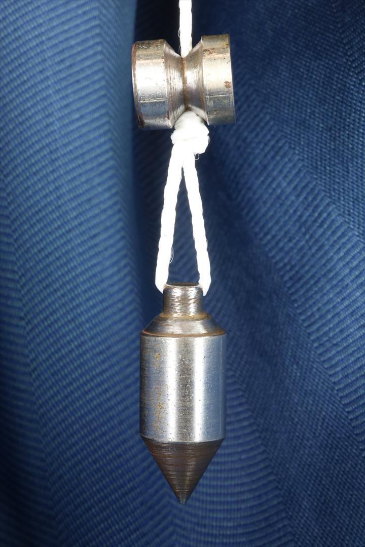 Antiques - PERICO PLUMB BOB WITH WALNUT. FIXED HEAD. STEEL. 19TH C. (T)