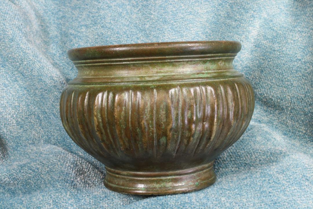 Antiguedades de persian indopersian bowl bronze lobulated