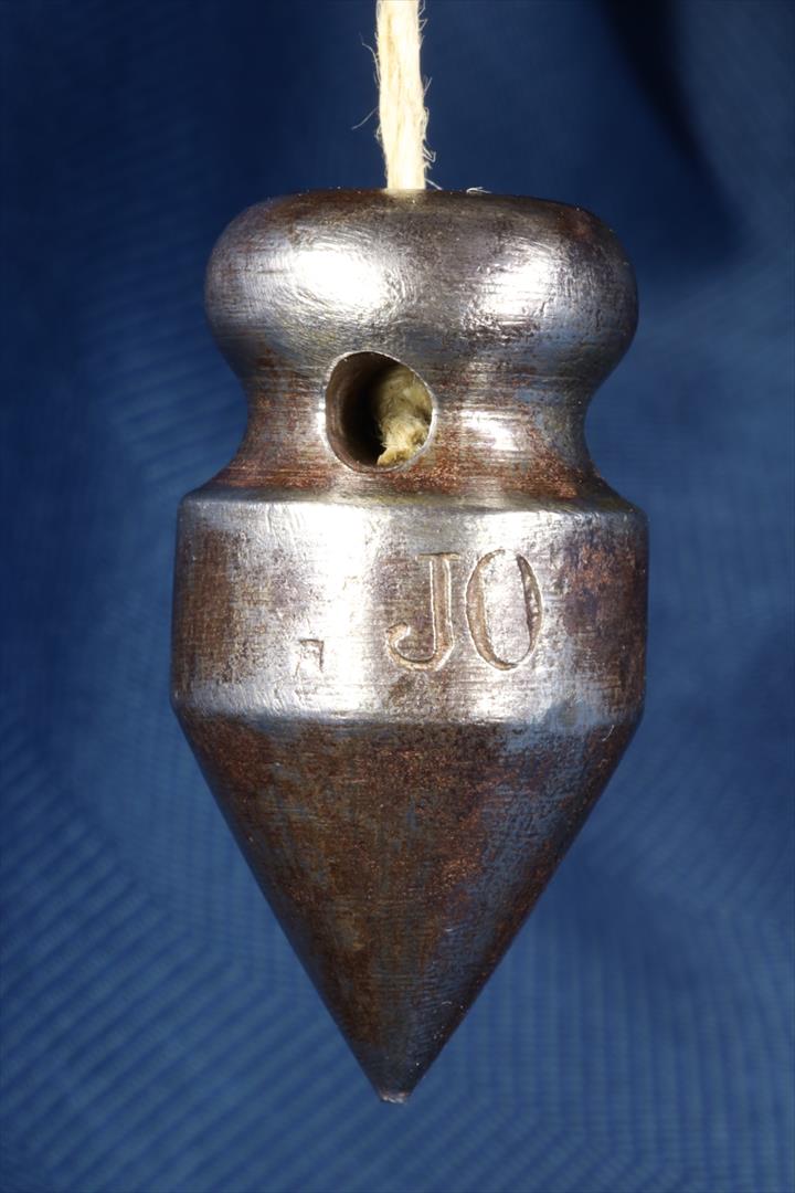 Antiques - PLUMB BOB PERICO WITH ANAGRAM. JO. IRON. 19TH C. (T)