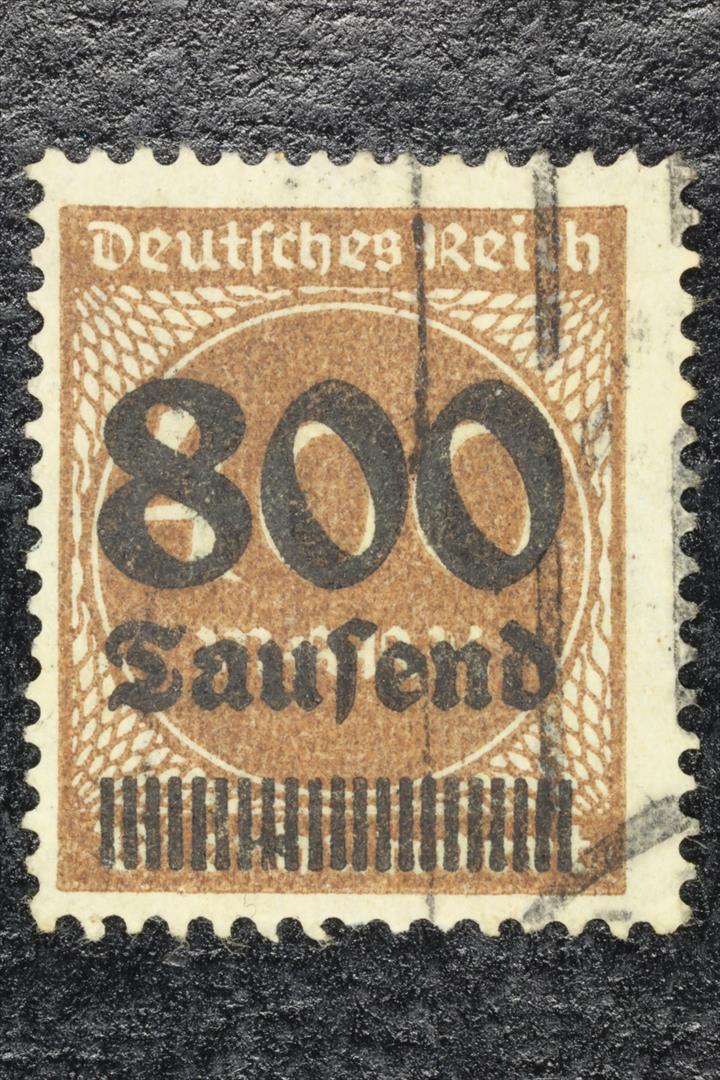 Antiques - POSTAL STAMP. GERMANY. 800 MARKS. USED.
