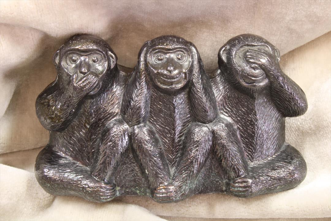 Antiguedades de sculpture three wise monkeys silver plated zamak