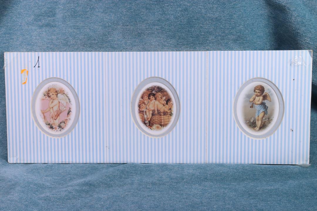 Antiques - TRIPLE PLATE WITH 12 PRINTS. ANGELS. SEALED. (T)